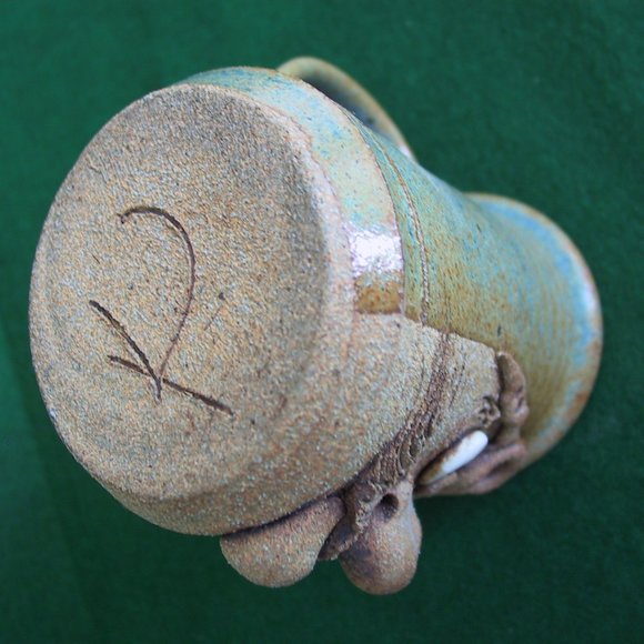 The Pilot Coffee Mug - Picture 3 of 3